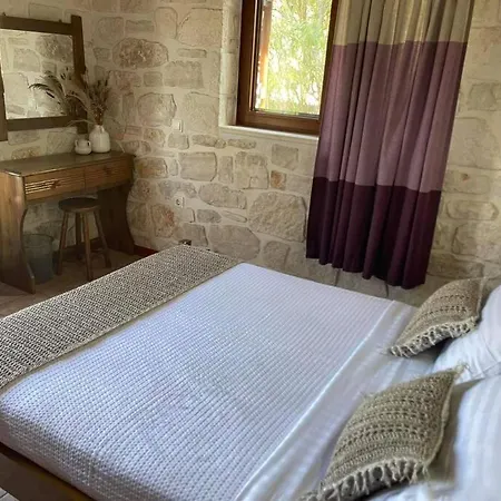 Semesterbostad Sikia House In Zakynthos Kalamákion